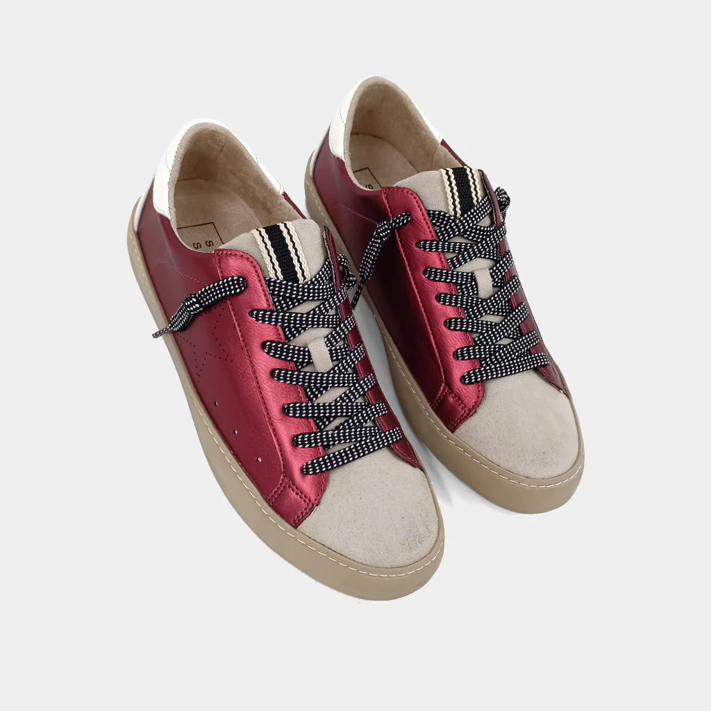 Mia Sneaker - Metallic Red